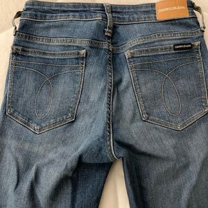 Calvin Klein Super Skinny 26x30